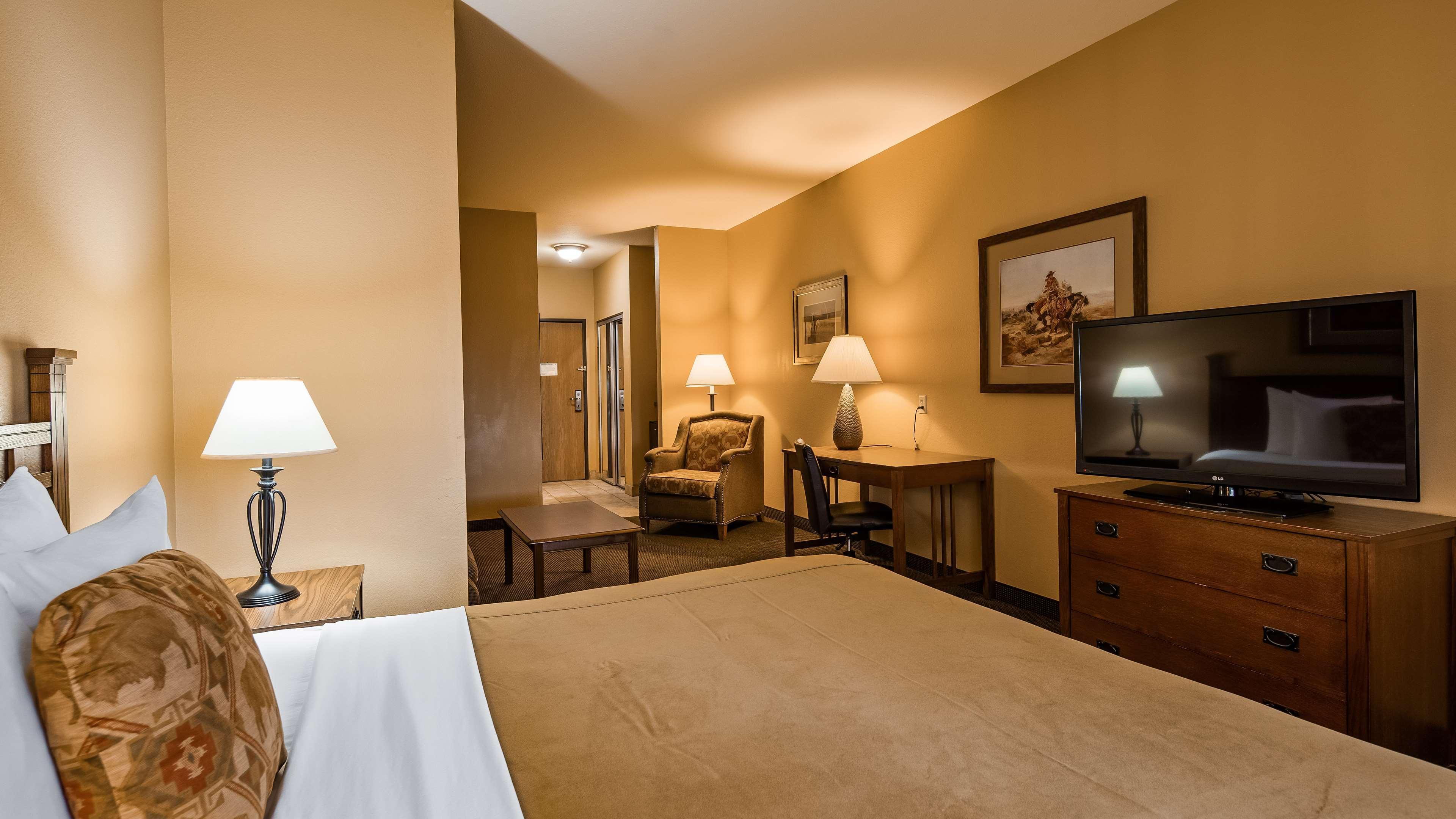 Best Western Plus Country Inn & Suites Dodge City Exteriör bild