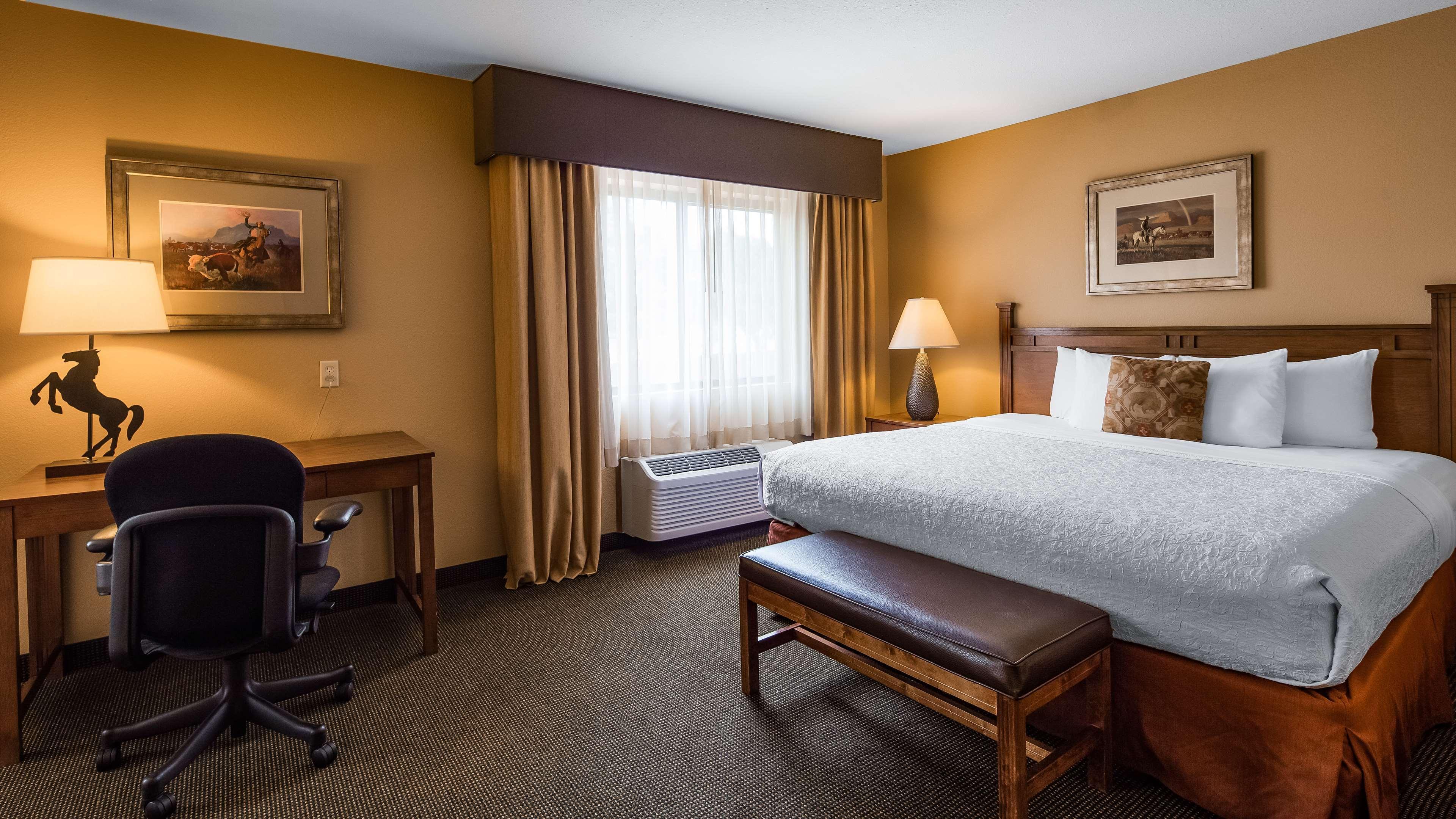 Best Western Plus Country Inn & Suites Dodge City Exteriör bild