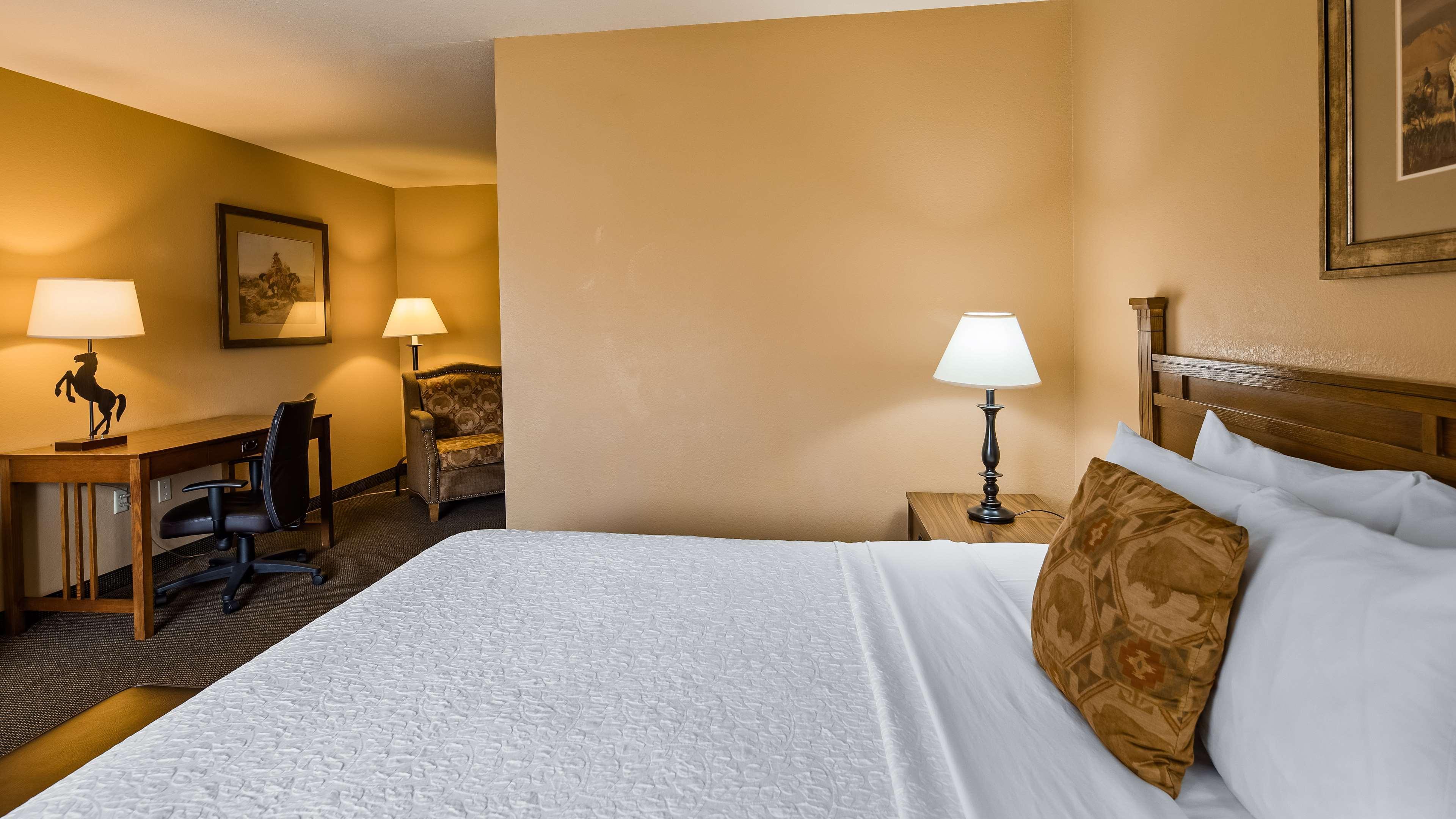 Best Western Plus Country Inn & Suites Dodge City Exteriör bild