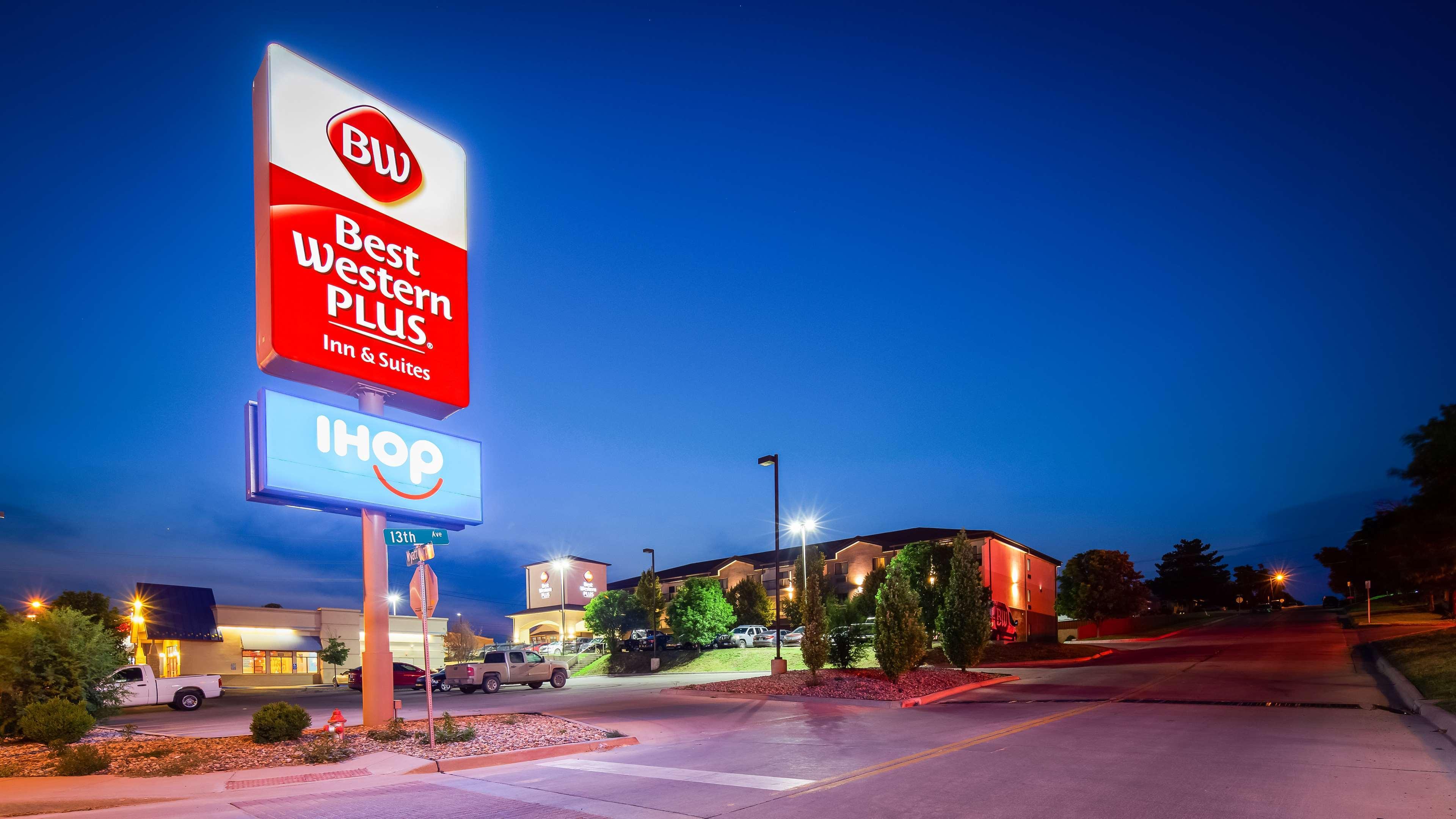 Best Western Plus Country Inn & Suites Dodge City Exteriör bild